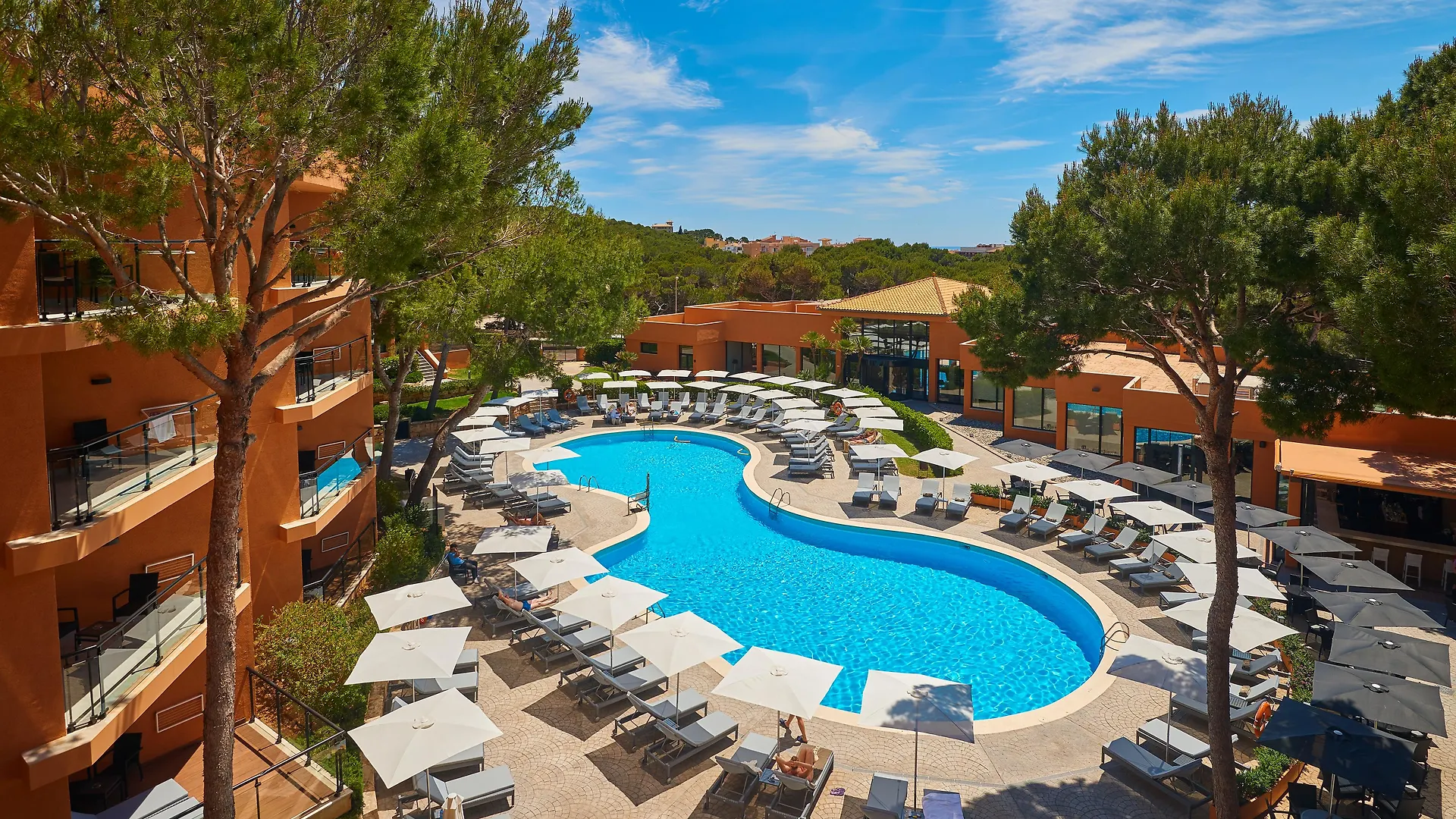 Protur Turo Pins 4* Sup Hotell Cala Ratjada