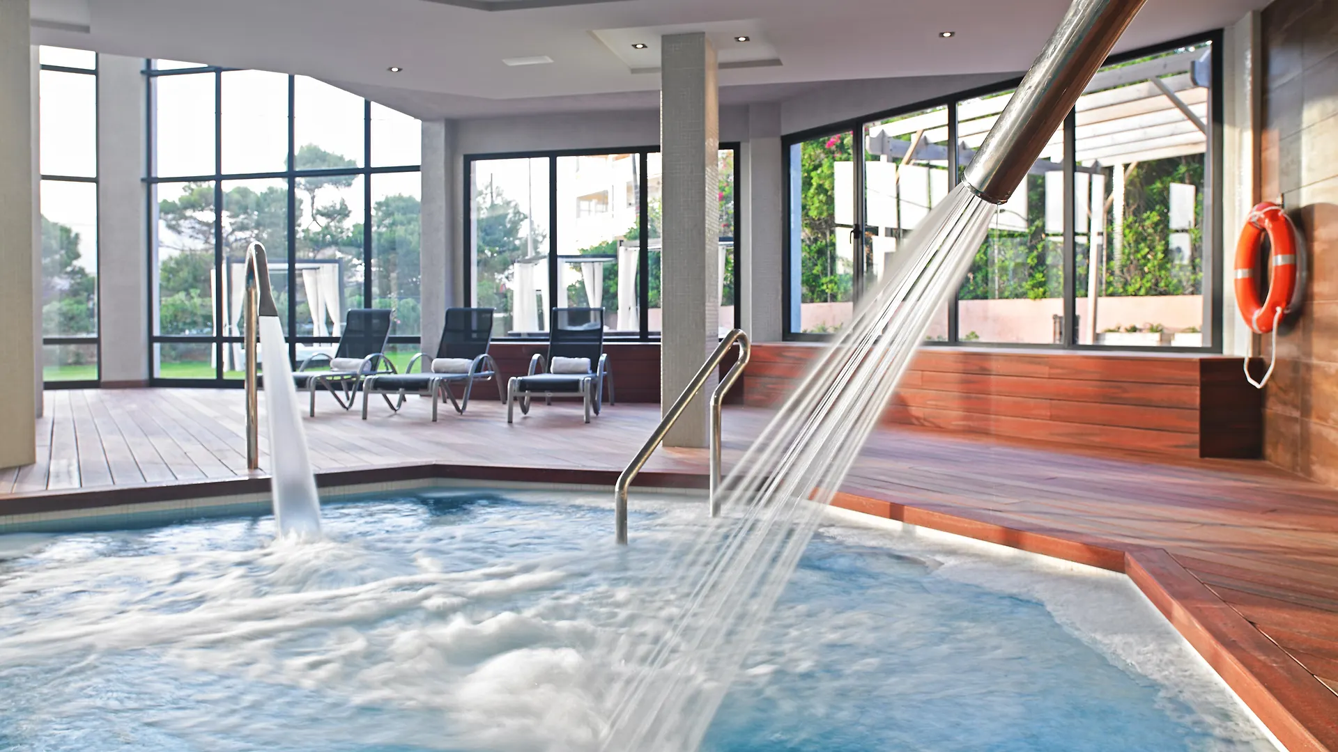 Protur Turo Pins 4* Sup Hotel Cala Ratjada