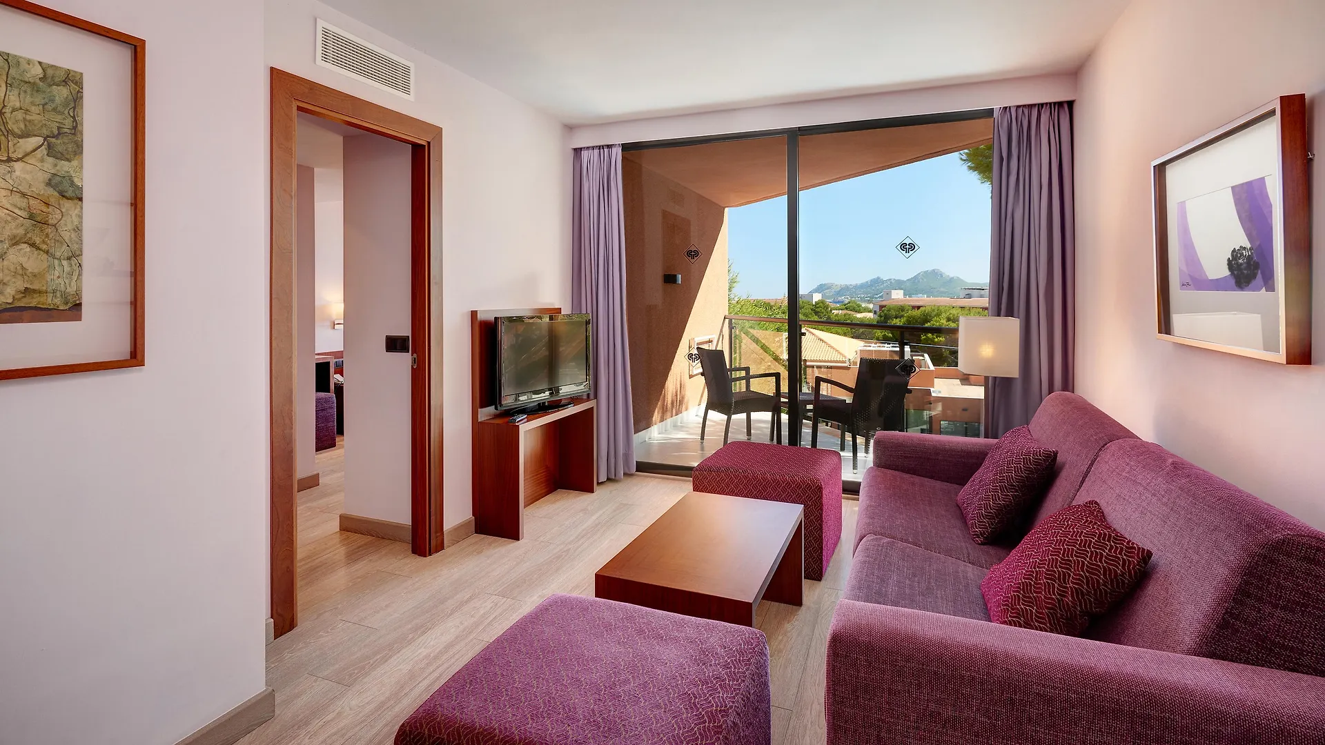 Protur Turo Pins 4* Sup Hotel Cala Ratjada